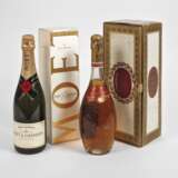 Zwei Flaschen Champagner - photo 1