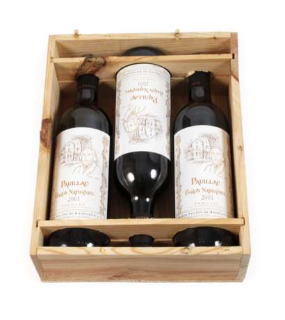 Drei Flaschen Rotwein - photo 1