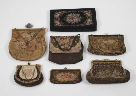 Konvolut Taschen Petit-Point-Stickerei - Foto 1