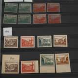 Konvolut Briefmarken Besatzung, Berlin und Welt - photo 7