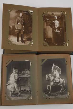 Zwei Postkartenalben deutsche Kaiserfamilie - photo 2