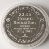 Siegfried-Taler zu 1 Kilogramm Silber - photo 3