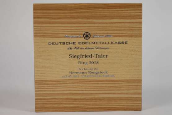 Siegfried-Taler zu 1 Kilogramm Silber - photo 5