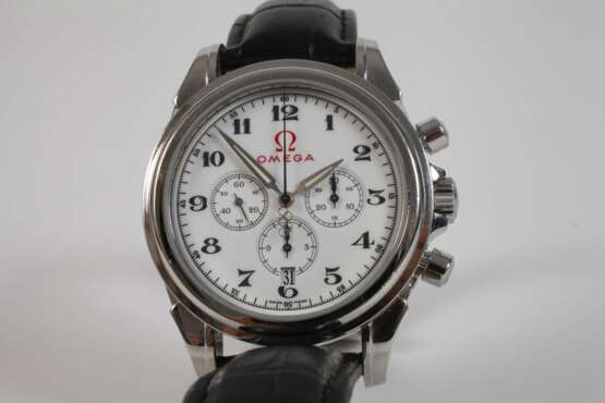 Herrenuhr Omega Chronograph - photo 2