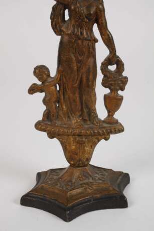 Uhrenständer als Karyatide - photo 3