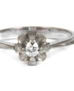 Produktkatalog. Drei Brillantringe