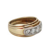 Ring mit 5 Diamanten im Übergangsschliff, zusammen ca. 0,93 ct (graviert), - Foto 2