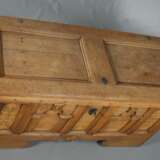 Flachdeckeltruhe - photo 5