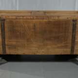 Flachdeckeltruhe - photo 8