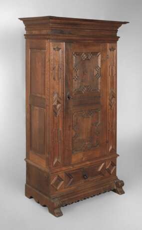 Kleiner Barockschrank - photo 1