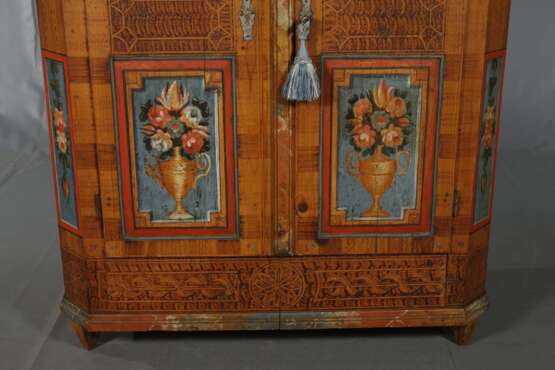 Bauernschrank - photo 5