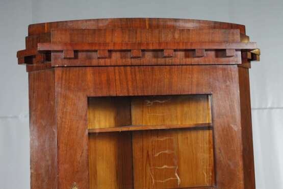 Eckvitrine Biedermeier - photo 2