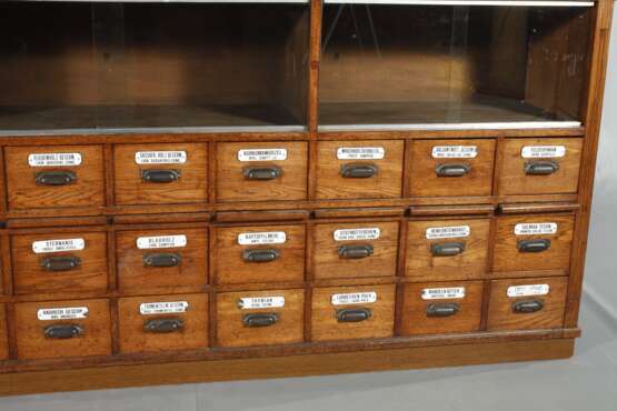 Großer Apothekerschrank - photo 5