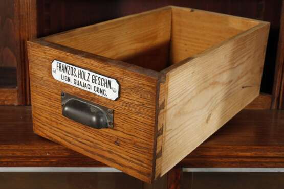 Großer Apothekerschrank - photo 6