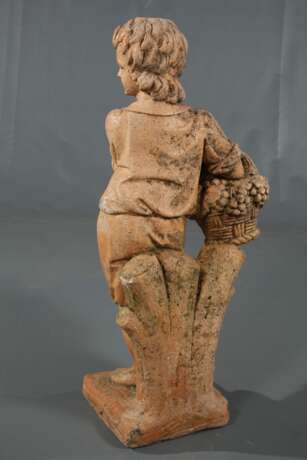 Gartenfigur Knabe - photo 4