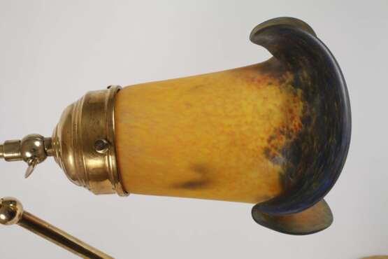 Figürliche Tischlampe - photo 3