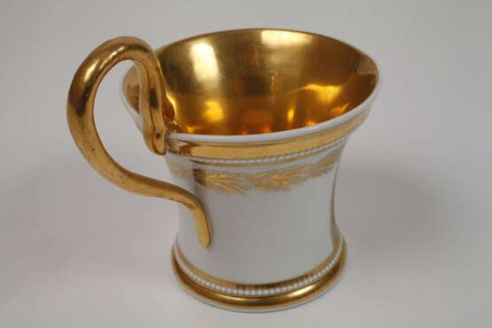 KPM Berlin Eucharistietasse mit Untertasse - photo 5