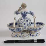 Meissen figürliche Saliere "Zwiebelmuster" - photo 3