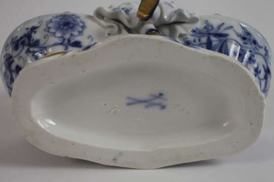 Meissen figürliche Saliere "Zwiebelmuster" - photo 5