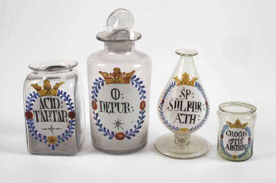 Vier barocke Apothekergefäße - photo 1
