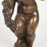 Putto mit Blütenranke - photo 3