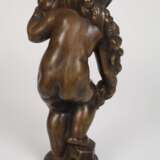 Putto mit Blütenranke - photo 5