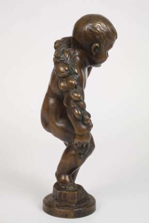 Putto mit Blütenranke - photo 6