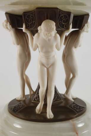 Ferdinand Preiss, Tafelaufsatz - photo 2