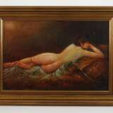 Liegender Mädchenakt - Foto 2