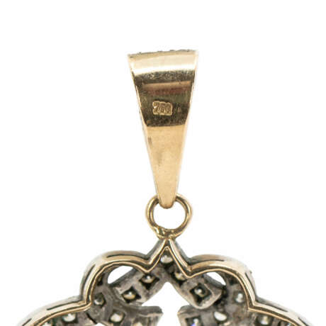 Diamond pearl pendant - photo 3