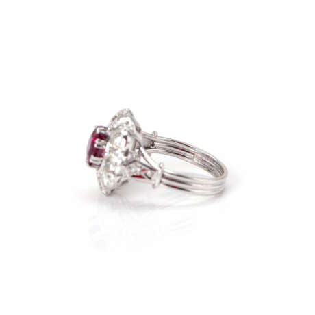 Entourage ring set with diamonds and rubies - photo 5