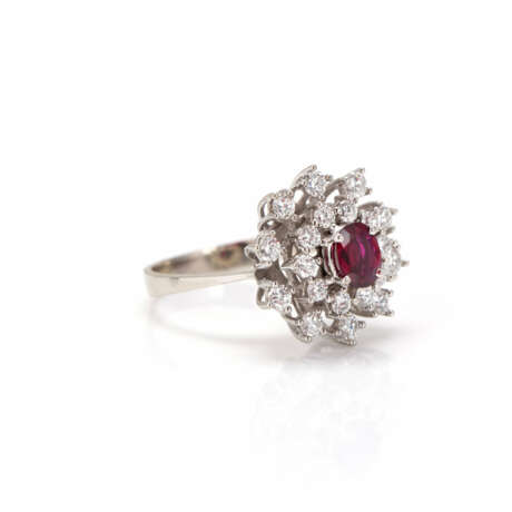 Entourage ring set with diamonds and rubies - photo 2