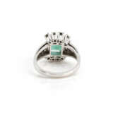 Emerald diamond ring - photo 4