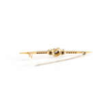 Bar brooch set with diamonds - photo 3
