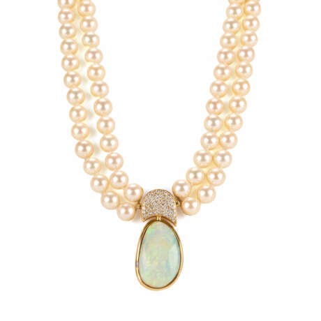 Opal and diamond pearl necklace - фото 1