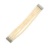 Pearl bracelet with diamond clasp - photo 3