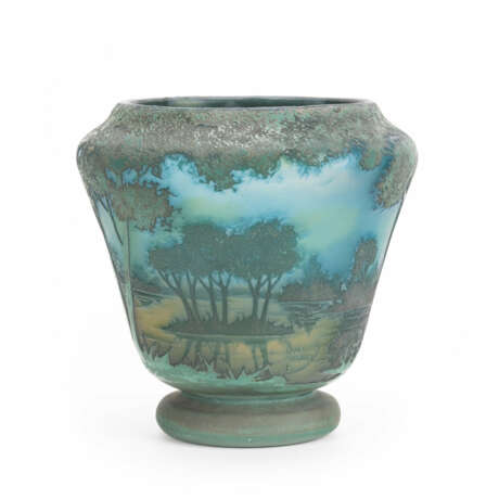 Daum Nancy footed vase 'Paysage lacustre' - photo 2