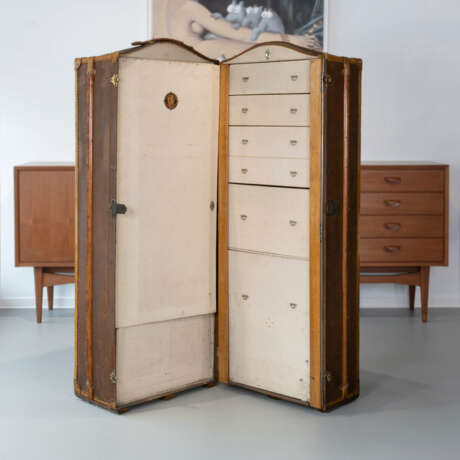 Mädler travelling/overseas trunk - photo 3