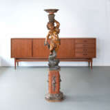Antique flower column - photo 1