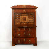 Empire secretary - photo 2