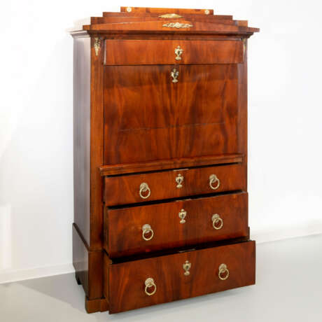 Empire secretary - photo 4
