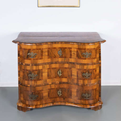 Baroque chest of drawers - photo 2