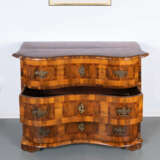 Baroque chest of drawers - photo 3