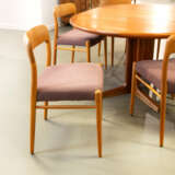 Set of Mid-Century chairs 'Model 75', design by Niels O. Møller, Dyrlund extendable dining table - photo 7