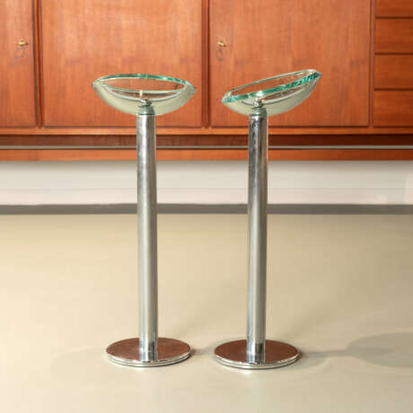 Pair of Fontana Arte standing ashtrays, design by Pierangelo Gallotti & Gigi Radice - photo 2