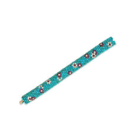 VAN CLEEF & ARPELS TURQUOISE, AMETHYST AND DIAMOND 'BAGATELLE' BRACELET - photo 1