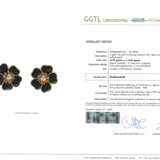 VAN CLEEF & ARPELS WOOD AND DIAMOND 'CLÉMATITE' EARRINGS - photo 4