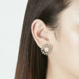 GIANMARIA BUCCELLATI CULTURED PEARL AND DIAMOND EARRINGS - photo 2