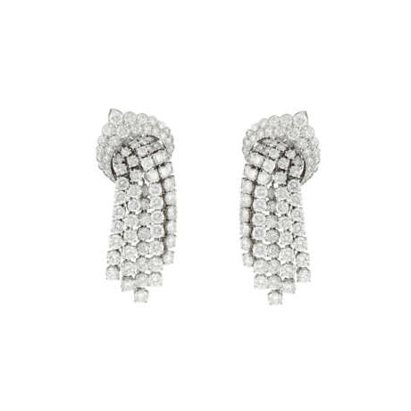 M. GÉRARD DIAMOND EARCLIPS - photo 1