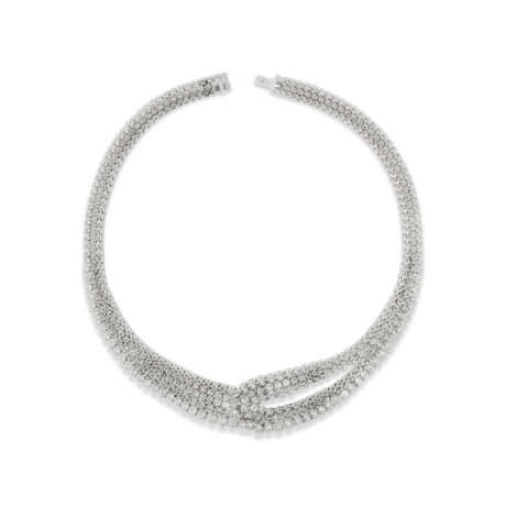 DIAMOND NECKLACE ATTRIBUTED TO GÉRARD - photo 3